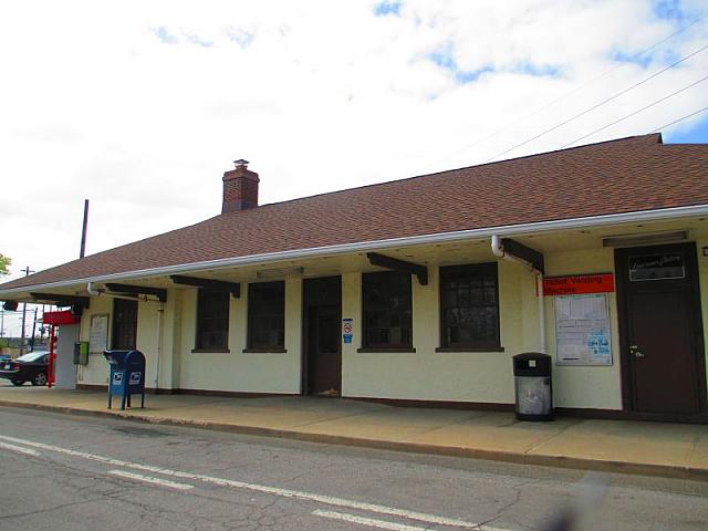 Lawrence Station