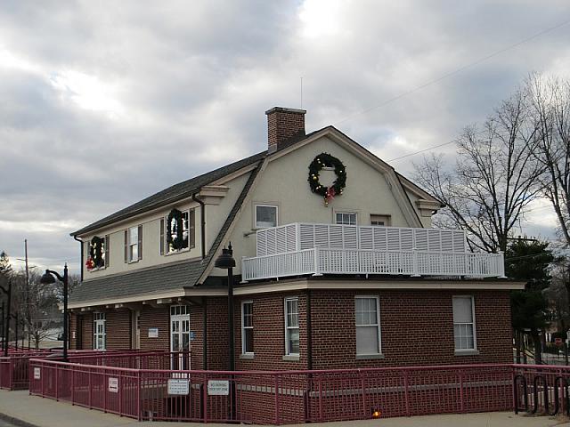 Manhasset Station