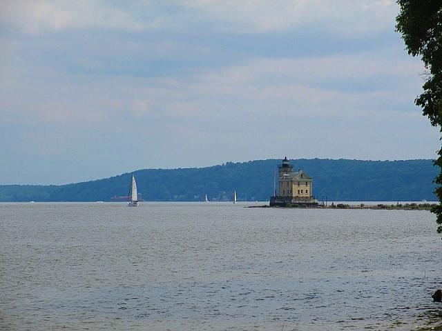 Roundout Lighthouse