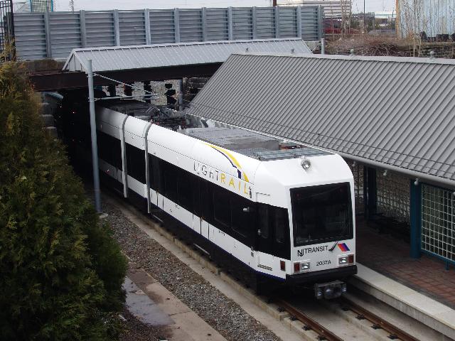 Tonnelle Ave. Station