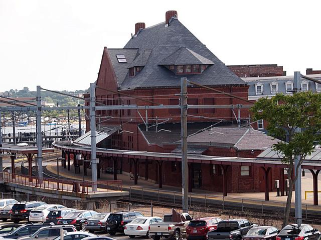 Amtrak's New London Station