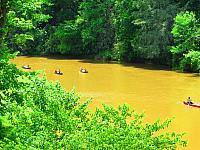 Canoeists